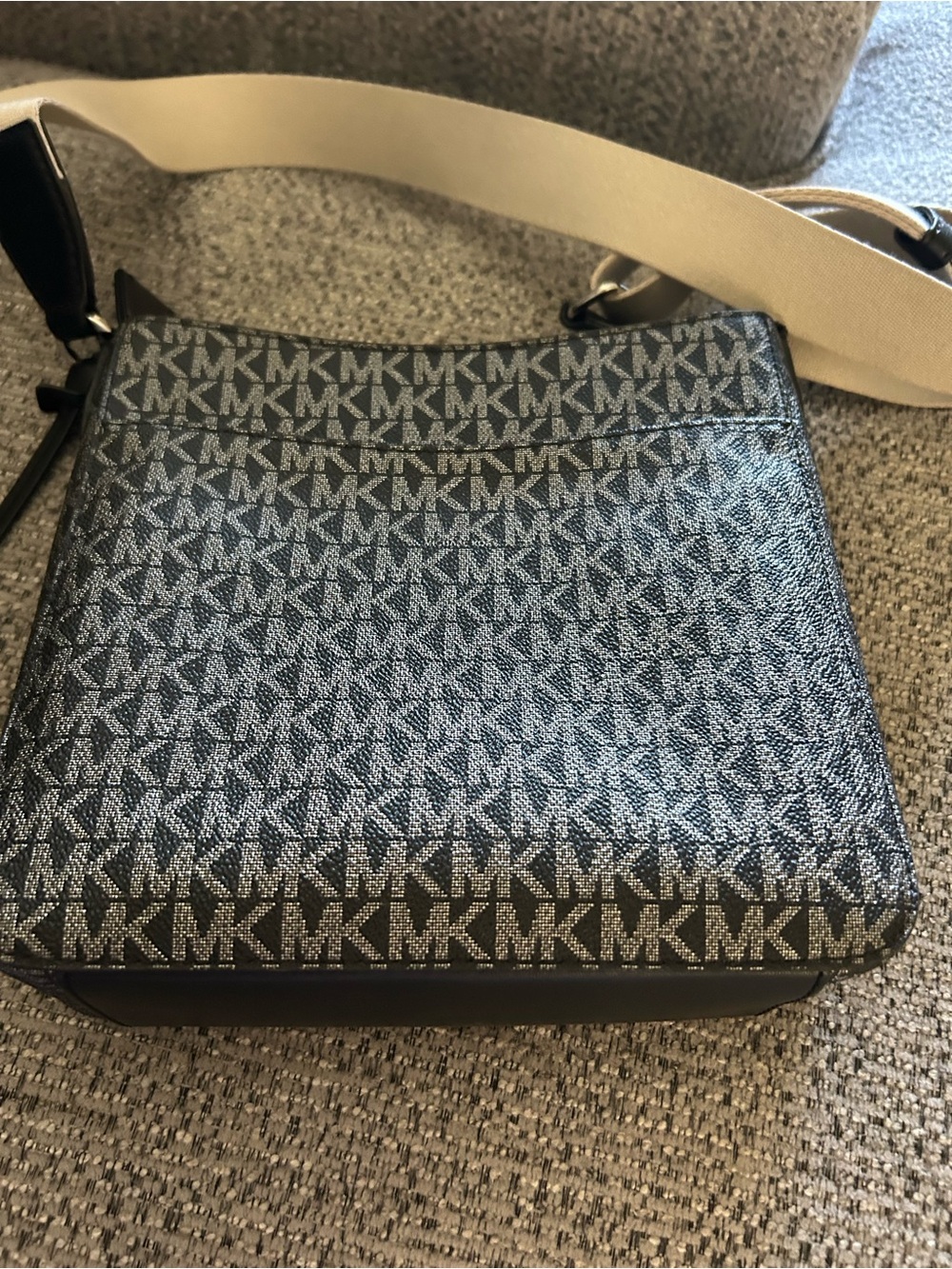 Michael Kors Black & Ivory Logo Crossbody with Contrast Center Stripe - Picture 4 of 6